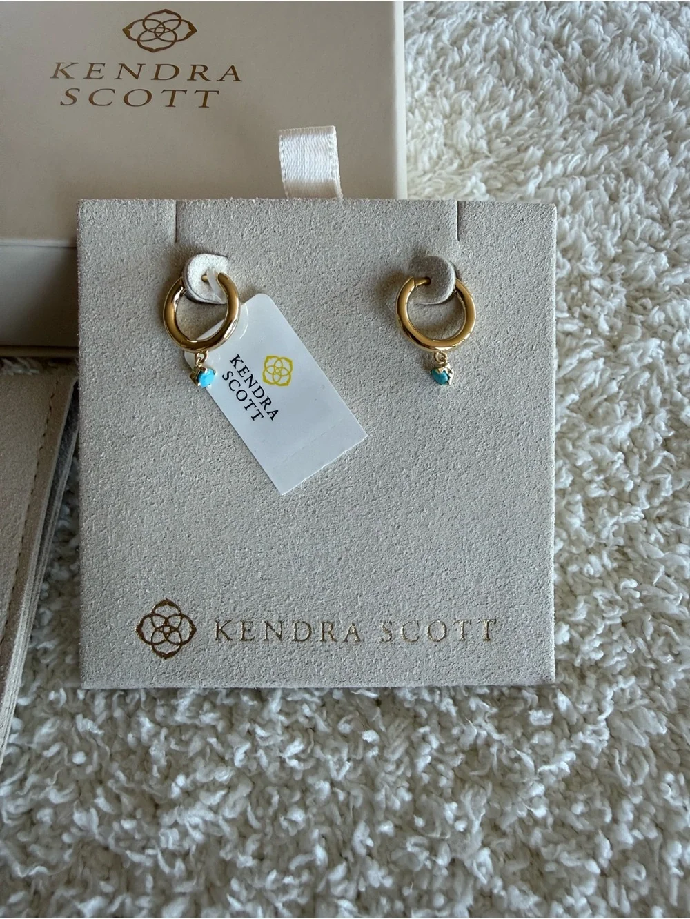 Kendra Scott Maisie 18k Gold Vermeil Huggie Earrings in Turquoise / December NWT